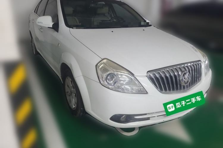 Used Buick Excelle 2013 1.5L Manual Classic Model Front Right 45 Deg