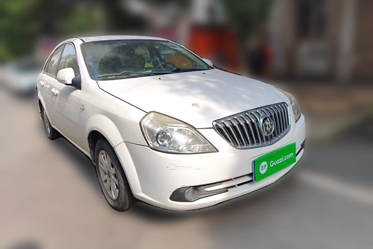 Used Buick Excelle 2013 1.5L Manual Classic Model Front Right 45 Deg