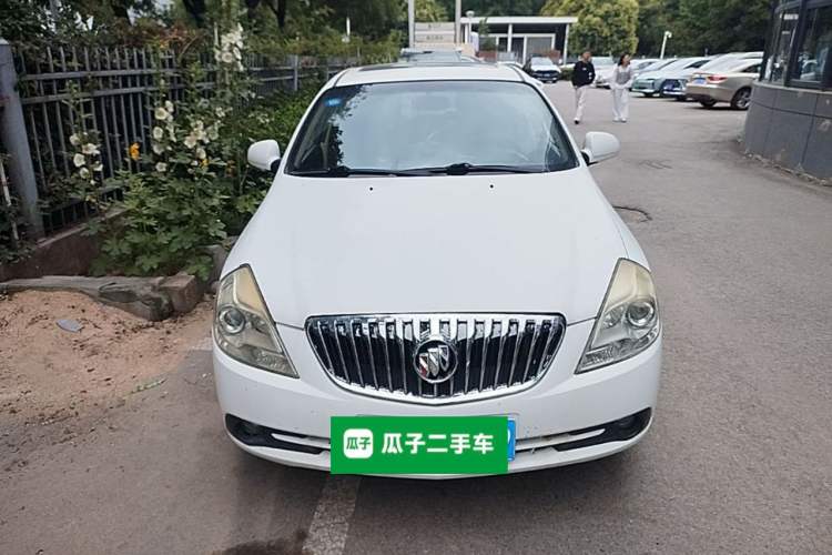 Used Buick Excelle 2013 1.5L Manual Classic Model Front