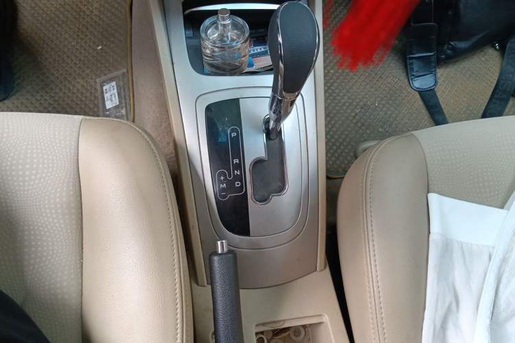 Used Buick Excelle 2013 1.5L Automatic Classic Model Gear Lever