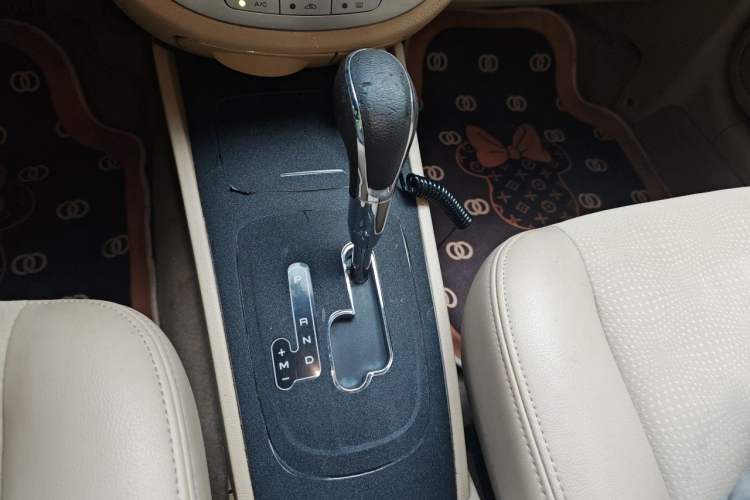 Used Buick Excelle 2013 1.5L Automatic Classic Model Gear Lever