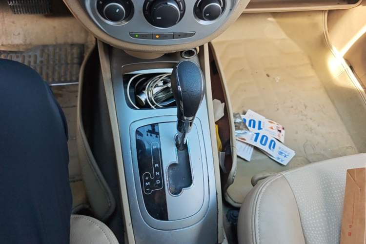 Used Buick Excelle 2013 1.5L Automatic Classic Model Gear Lever