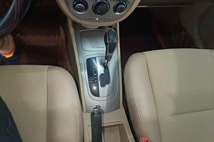 Used Buick Excelle 2013 1.5L Automatic Classic Model Gear Lever