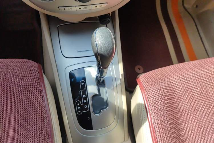 Used Buick Excelle 2013 1.5L Automatic Classic Model Gear Lever