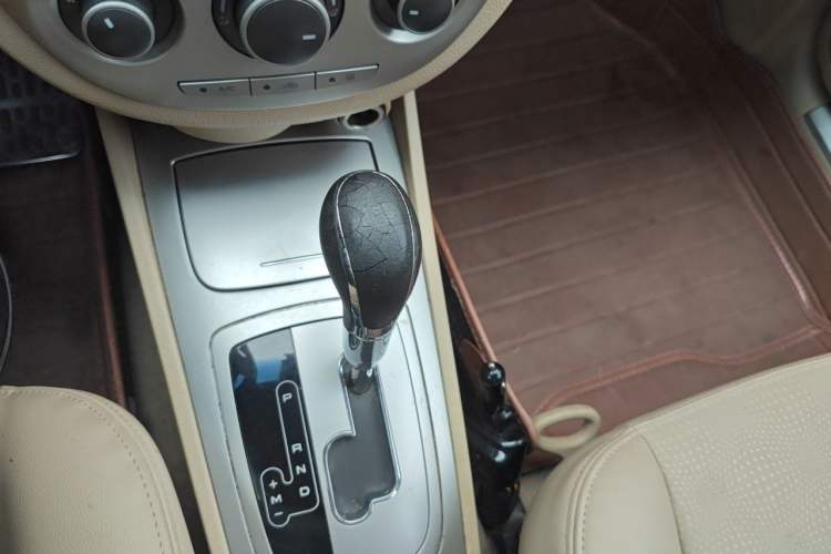 Used Buick Excelle 2013 1.5L Automatic Classic Model Gear Lever