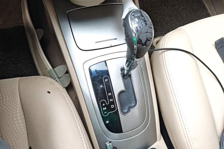 Used Buick Excelle 2013 1.5L Automatic Classic Model Gear Lever