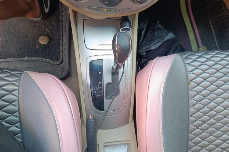 Used Buick Excelle 2013 1.5L Automatic Classic Model Gear Lever