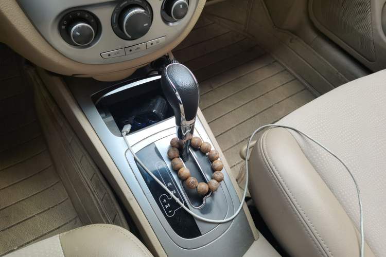 Used Buick Excelle 2013 1.5L Automatic Classic Model Gear Lever
