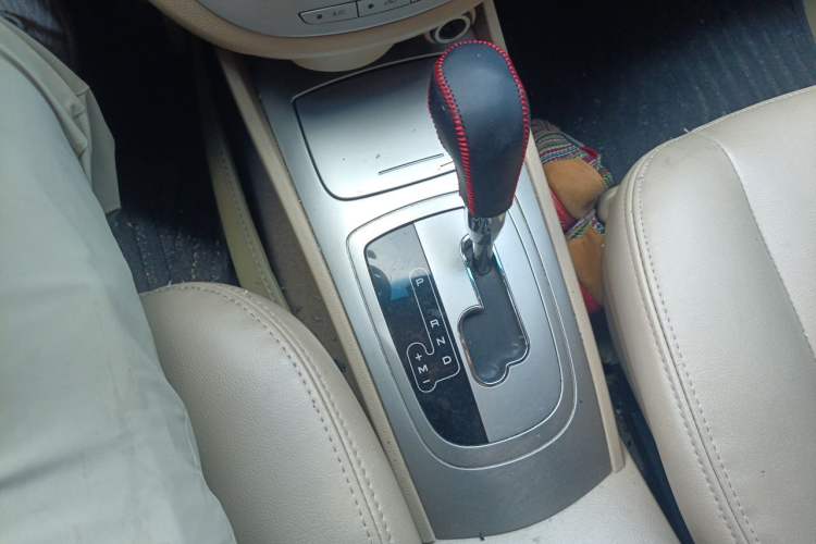 Used Buick Excelle 2013 1.5L Automatic Classic Model Gear Lever