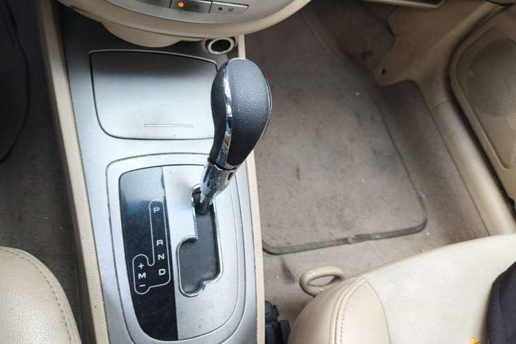 Used Buick Excelle 2013 1.5L Automatic Classic Model Gear Lever