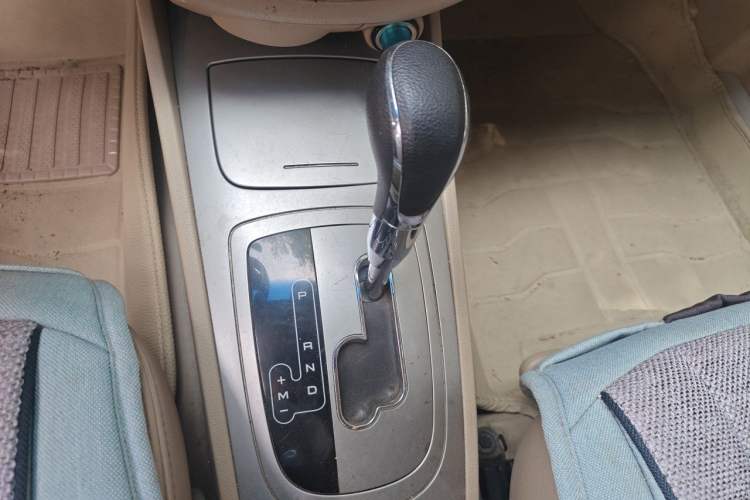 Used Buick Excelle 2013 1.5L Automatic Classic Model Gear Lever