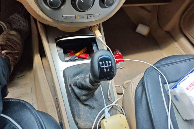 Used Buick Excelle 2013 1.5L Manual Classic Model Gear Lever