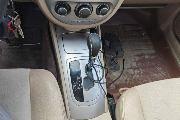 Used Buick Excelle 2013 1.5L Automatic Classic Model Gear Lever