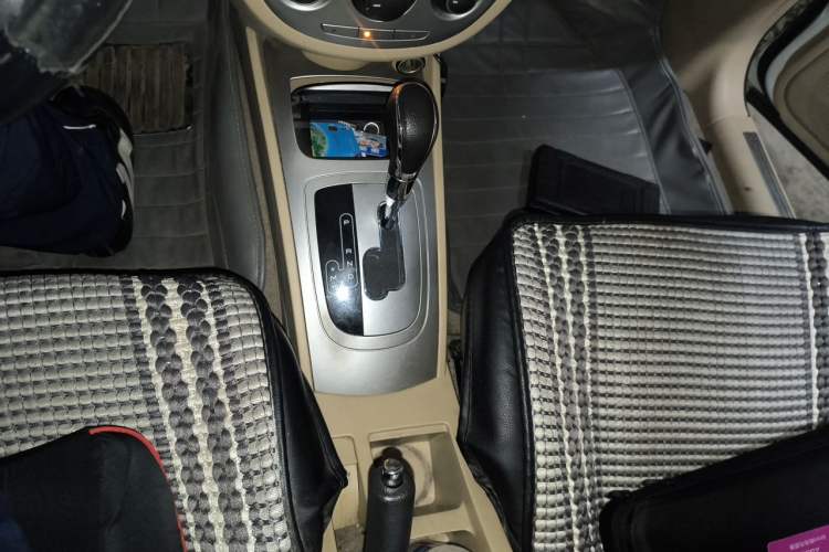 Used Buick Excelle 2013 1.5L Automatic Classic Model Gear Lever