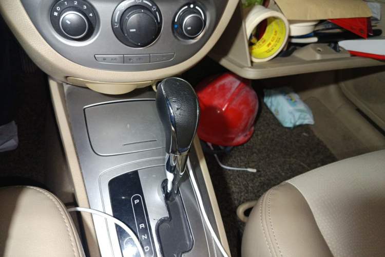 Used Buick Excelle 2013 1.5L Automatic Classic Model Gear Lever