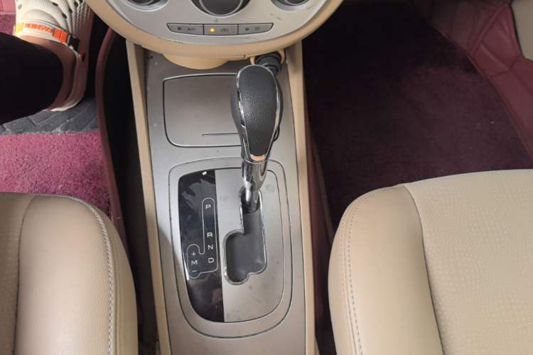 Used Buick Excelle 2013 1.5L Automatic Classic Model Gear Lever