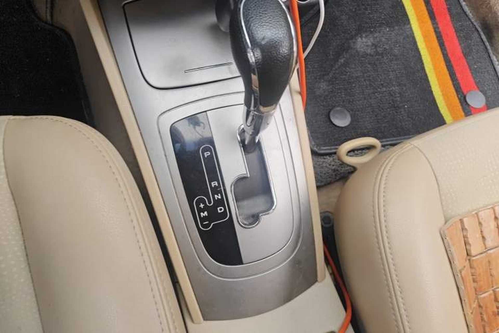 Used Buick Excelle 2013 1.5L Automatic Classic Model Gear Lever