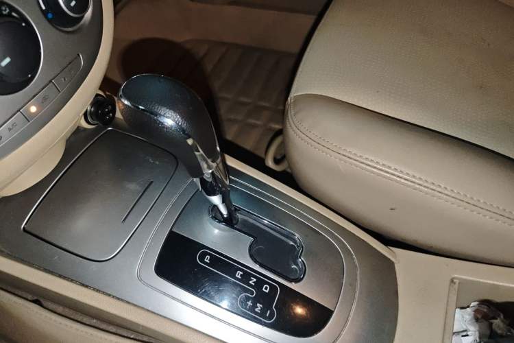 Used Buick Excelle 2013 1.5L Automatic Classic Model Gear Lever