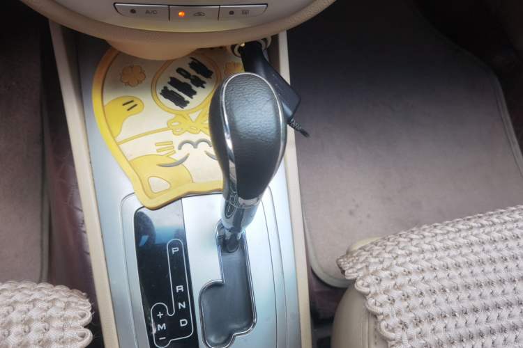 Used Buick Excelle 2013 1.5L Automatic Classic Model Gear Lever
