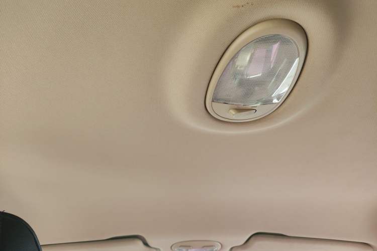Used Buick Excelle 2013 1.5L Automatic Classic Model Headliner
