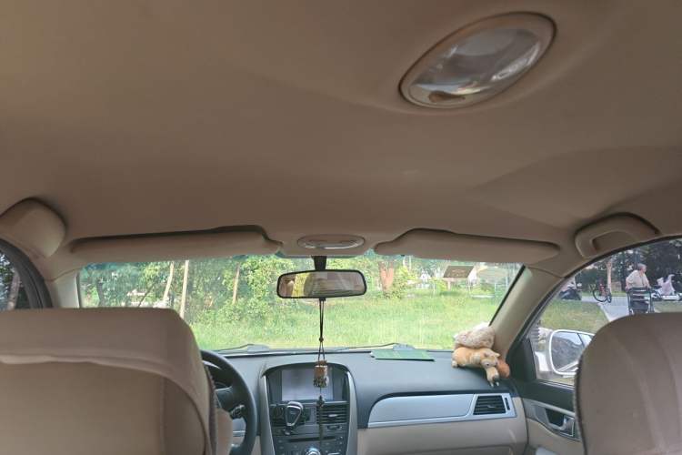 Used Buick Excelle 2013 1.5L Automatic Classic Model Headliner