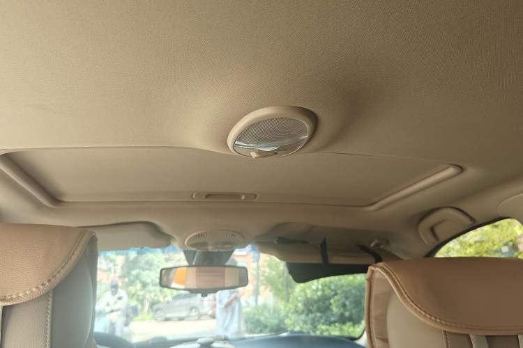 Used Buick Excelle 2013 1.5L Automatic Luxury Model Headliner