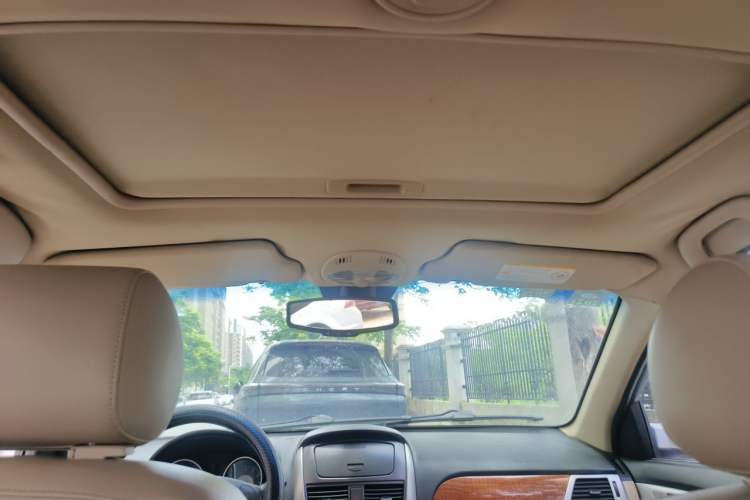 Used Buick Excelle 2013 1.5L Manual Luxury Model Headliner