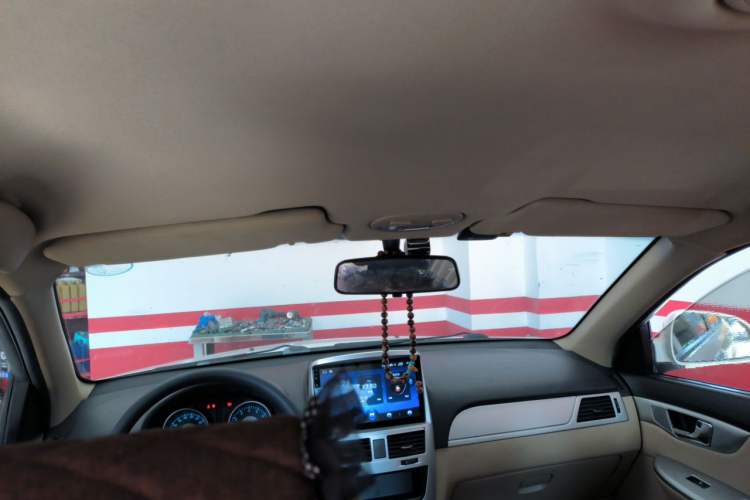 Used Buick Excelle 2013 1.5L Automatic Classic Model Headliner