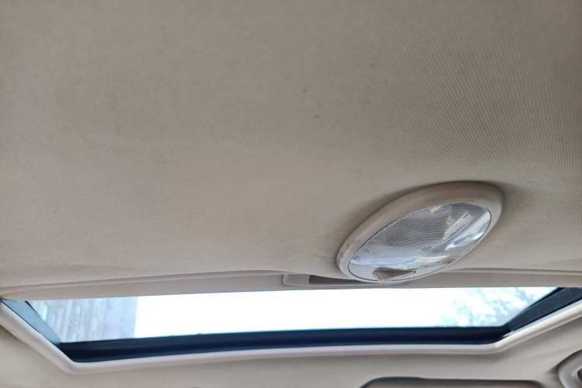 Used Buick Excelle 2013 1.5L Manual Classic Model Headliner