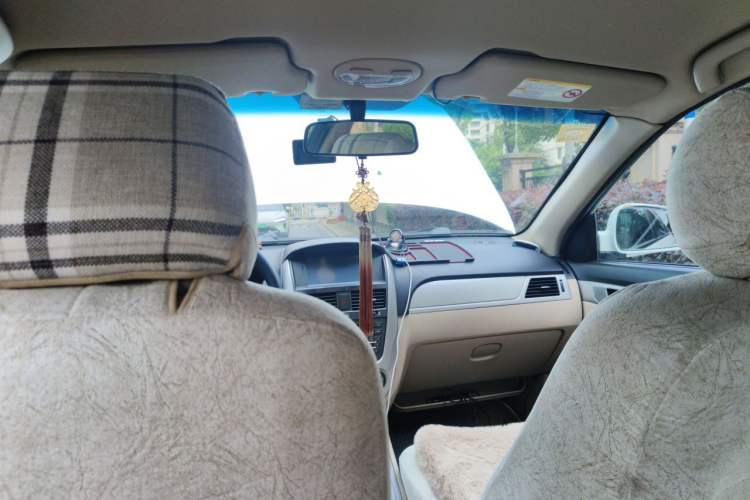 Used Buick Excelle 2013 1.5L Automatic Classic Model Headliner