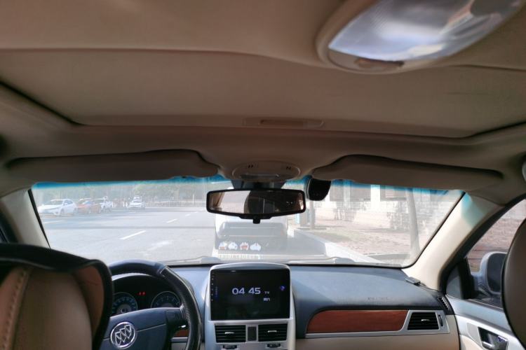 Used Buick Excelle 2013 1.5L Automatic Luxury Model Headliner