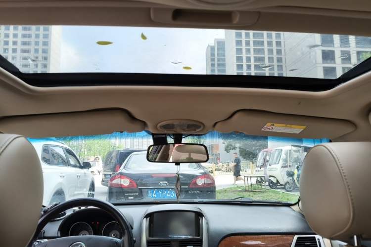Used Buick Excelle 2013 1.5L Automatic Luxury Model Headliner