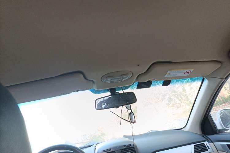 Used Buick Excelle 2013 1.5L Automatic Classic Model Headliner