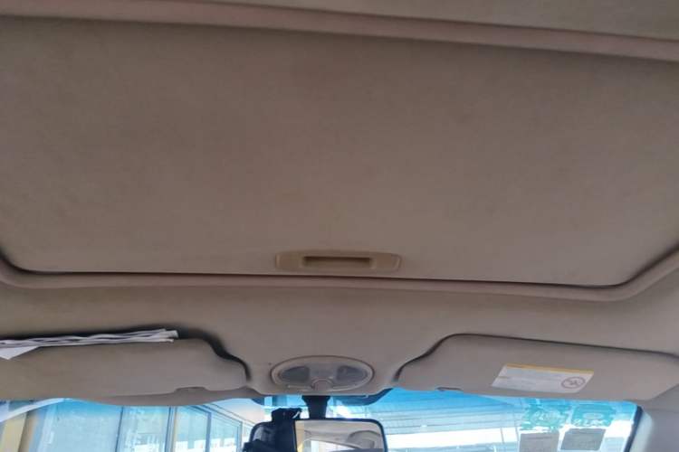 Used Buick Excelle 2013 1.5L Manual Classic Model Headliner