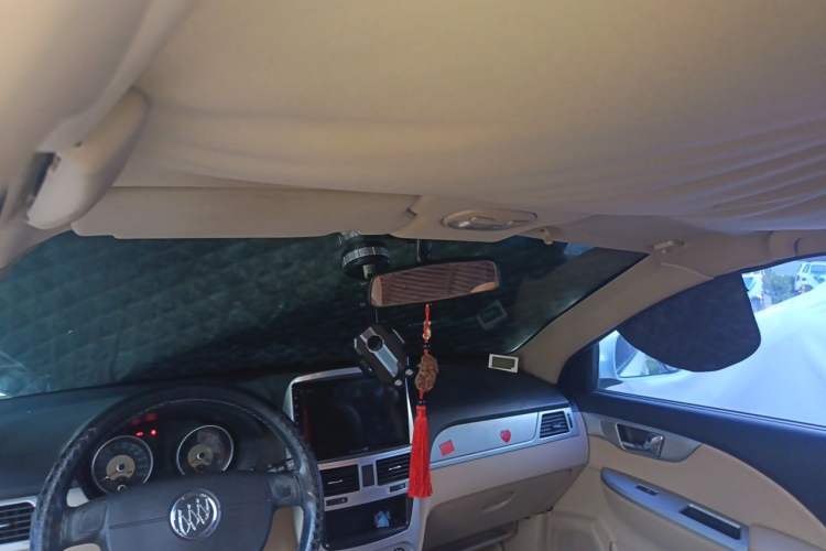 Used Buick Excelle 2013 1.5L Automatic Classic Model Headliner
