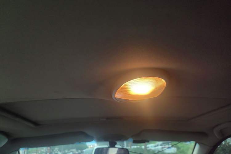 Used Buick Excelle 2013 1.5L Manual Classic Model Headliner
