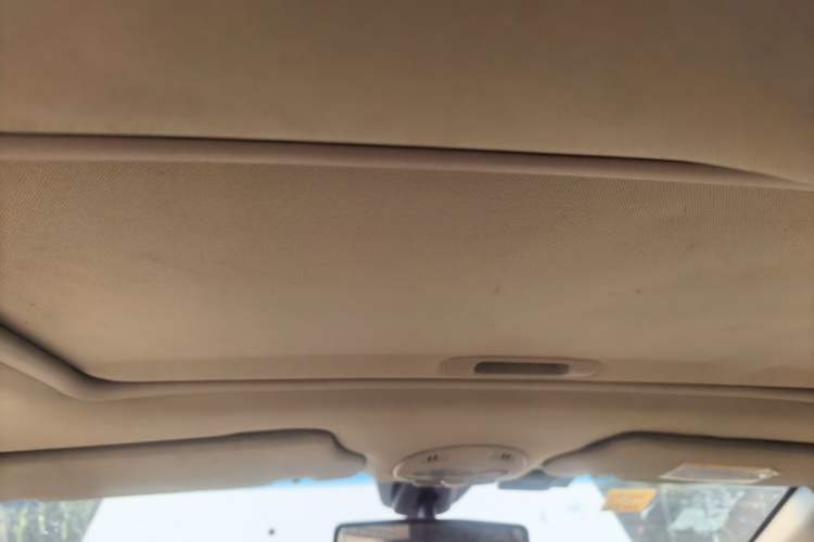 Used Buick Excelle 2013 1.5L Automatic Classic Model Headliner