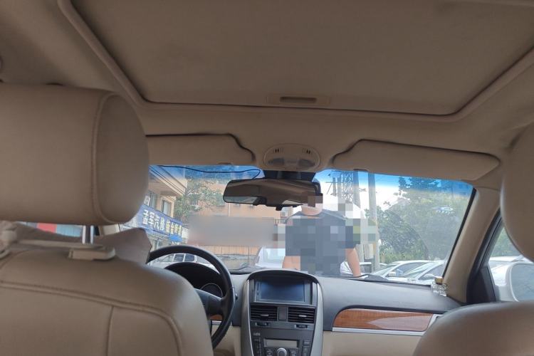 Used Buick Excelle 2013 1.5L Automatic Luxury Model Headliner