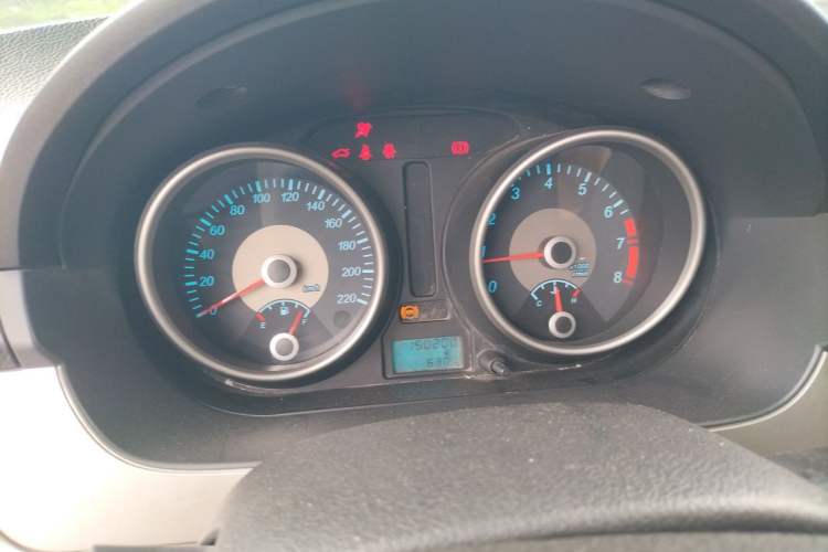 Used Buick Excelle 2013 1.5L Manual Classic Model Instrument Cluster