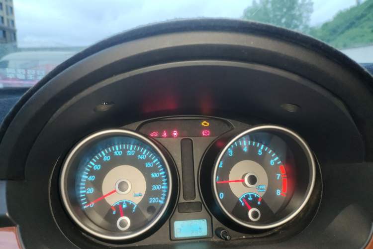 Used Buick Excelle 2013 1.5L Automatic Luxury Model Instrument Cluster