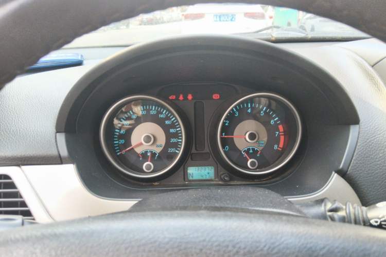 Used Buick Excelle 2013 1.5L Automatic Classic Model Instrument Cluster