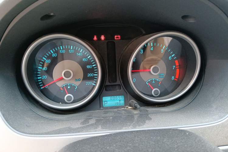 Used Buick Excelle 2013 1.5L Automatic Classic Model Instrument Cluster