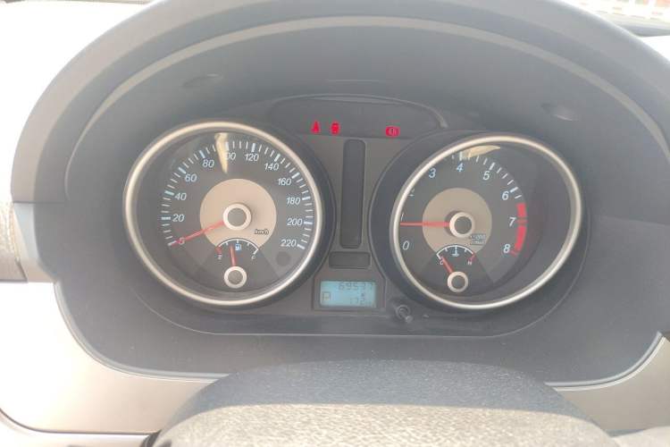 Used Buick Excelle 2013 1.5L Automatic Classic Model Instrument Cluster
