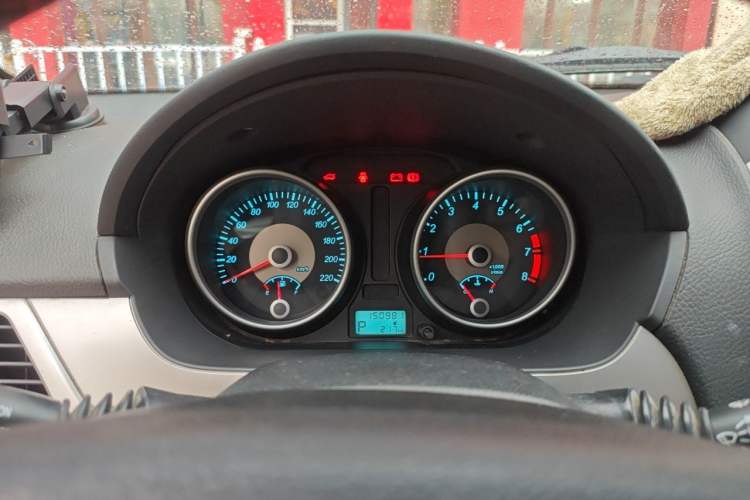 Used Buick Excelle 2013 1.5L Automatic Classic Model Instrument Cluster
