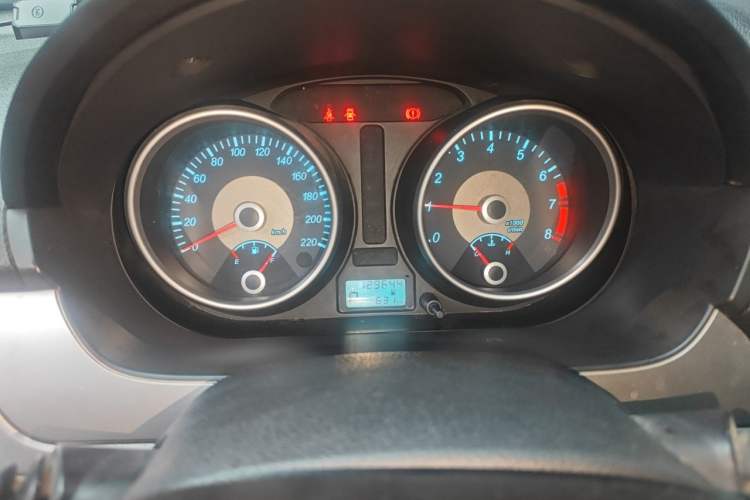 Used Buick Excelle 2013 1.5L Automatic Classic Model Instrument Cluster