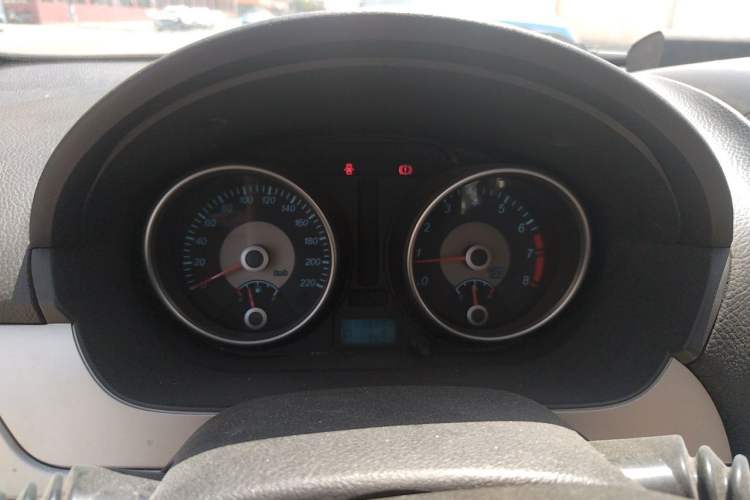 Used Buick Excelle 2013 1.5L Automatic Classic Model Instrument Cluster