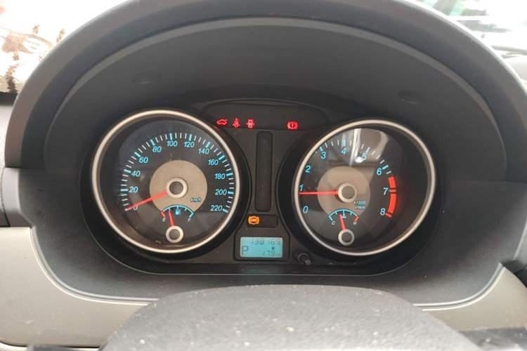 Used Buick Excelle 2013 1.5L Automatic Classic Model Instrument Cluster