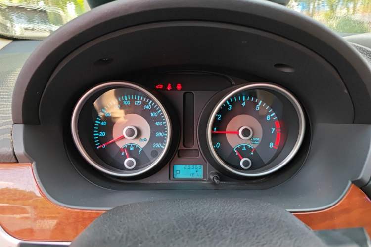 Used Buick Excelle 2013 1.5L Automatic Luxury Model Instrument Cluster