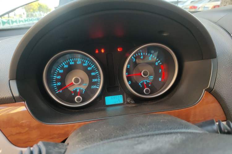Used Buick Excelle 2013 1.5L Manual Luxury Model Instrument Cluster