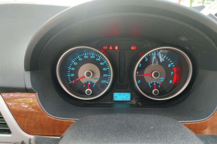 Used Buick Excelle 2013 1.5L Automatic Luxury Model Instrument Cluster